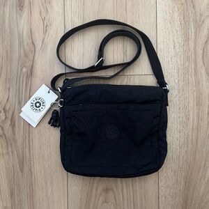 Kipling Sebastian Crossbody